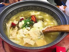 -周鱼小馆石锅酸菜鱼(活力汇店)