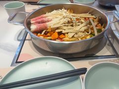 -黄记煌三汁焖锅(新佳丽江汉路店)