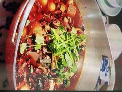 -川流不息·地道川菜·小龙虾(新松江路店)