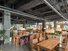 -魔方城市书房(中街益田店)