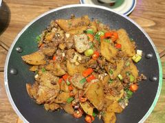 -滴水·湘逢(南汇大学城生活广场店)