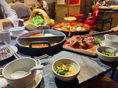 -热火朝天鲜切牛肉火锅(南强街巷店)