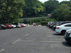 -吴山花鸟城-停车场