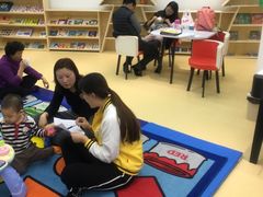 -美国谷斯妈妈早教中心 (陆家嘴店)
