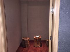 -绿岛汤泉韩式休闲会所
