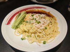 -麻六记(凤凰汇店)