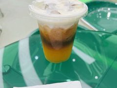 菠萝芝芝冰咖-fastfoot急急脚咖啡公司(IFC国金天地店)