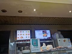 门面-红鼻子桂林米粉(金唐新光界店)