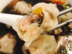 -溢香专业制作饺子云吞(莲花二村店)