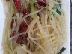 -周家大连水饺(美专校街店)