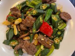 秋葵炒牛肉-横琴公社餐厅