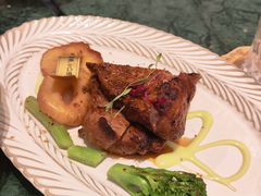 -秘密旅行Bonjour(黑金冠 江南西店)