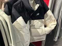 -New Balance(王府井奥莱·香江小镇店)