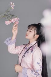 点击看大图 -盘子女人坊古装写真摄影(南京总店)