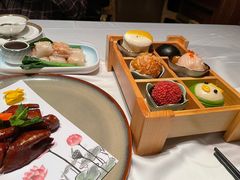 -翡翠小城·海鲜豆捞·广式点心(老佛爷店)
