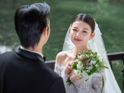 -第一夫人婚纱摄影(南京店)