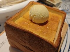 -绿茶餐厅(同成街华联店)
