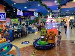 -万达宝贝王(长春红旗街店)