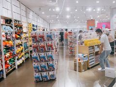 -名创优品(机场路百信广场店)