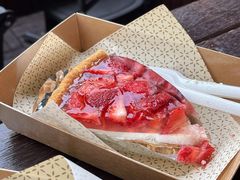 草莓奶冻派-Pie Bird(新闸路店)
