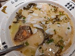 -渔语鱼酸菜鱼新川菜(来福士店)