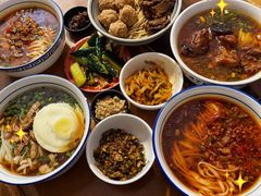 -矮子粉店1985·长沙米粉(湘春路店)