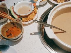 -三人行骨头王火锅(长寿店)