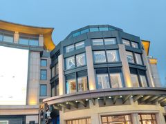 -杭州湖滨银泰in77