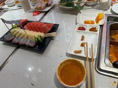 -海底捞火锅(凤凰广场店)