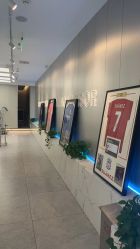 -PE SALON