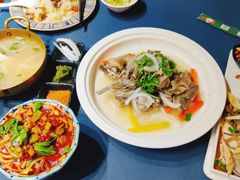 -伊带伊路新疆美食府(呼家楼店)