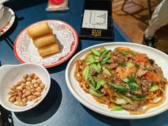 -邹开喜·小海鲜醉鸡煲·潮汕鲜切牛肉店(襄阳北路店)