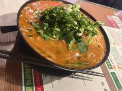 -肥汁米蘭香港米线(宁波路总店)