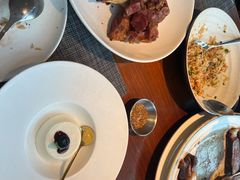 -MONICH牛排融合餐厅(和义大道购物中心店)