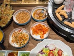 -明洞阿姨·韩式酱蟹烤肉·创意料理(三元桥店)