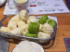 -山河屯铁锅炖·非遗东北菜(南山店)