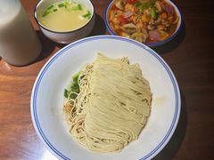 春风爱上龙虾面-十面春风·江南面馆(崇宁路店)