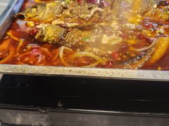 -老街烧烤大排档·地道湖北菜·龙虾馆(汉口火车站店)