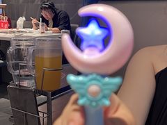 -海底捞火锅(长宁路龙之梦店)