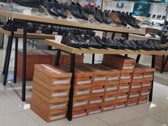 -云柏鞋业(十里堡店)