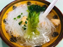 油豆腐粉丝汤-食惠里小笼包面馆(越秀店)
