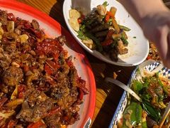 -柴窝堡22号辣子鸡·传承新疆菜