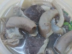 招牌牛羊杂汤粉-牛师傅广式药膳牛骨汤美食(江南西店)
