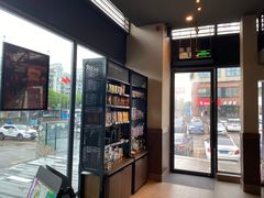 零售区-星巴克(湖州凤凰时代广场店)