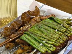 -海盗船. 龙虾烧烤. 酒馆