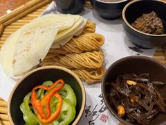 -唐山宴百姓府邸院落中餐
