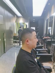 -不迫先生专业男士剪发