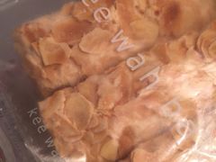 -奇华饼家(香港国际机场T1店)