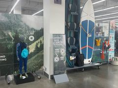 -迪卡侬(金龙湖店)