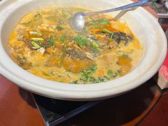 招片鱼头泡饭-明丰小渔馆(明月路店)
